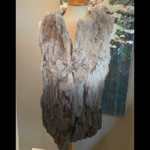 NWT Dolce Cabo Two-Tone Rabbit Fur Vest size small